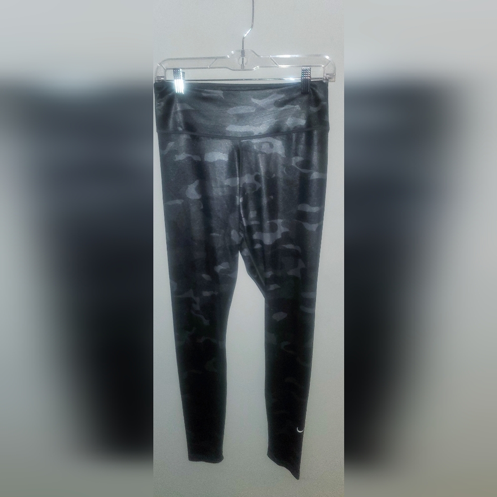 Nike Dri-Fit  Black Camouflage Leggings